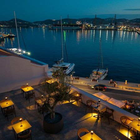 Eclectic Syros Acomodação com café da manhã Hermópolis Exterior foto