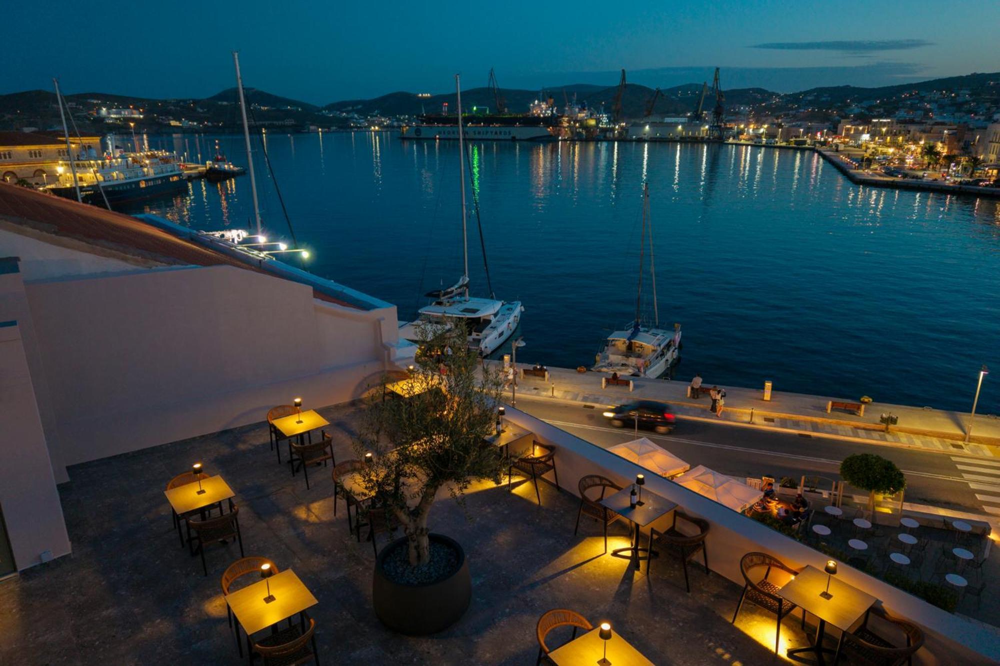 Eclectic Syros Acomodação com café da manhã Hermópolis Exterior foto