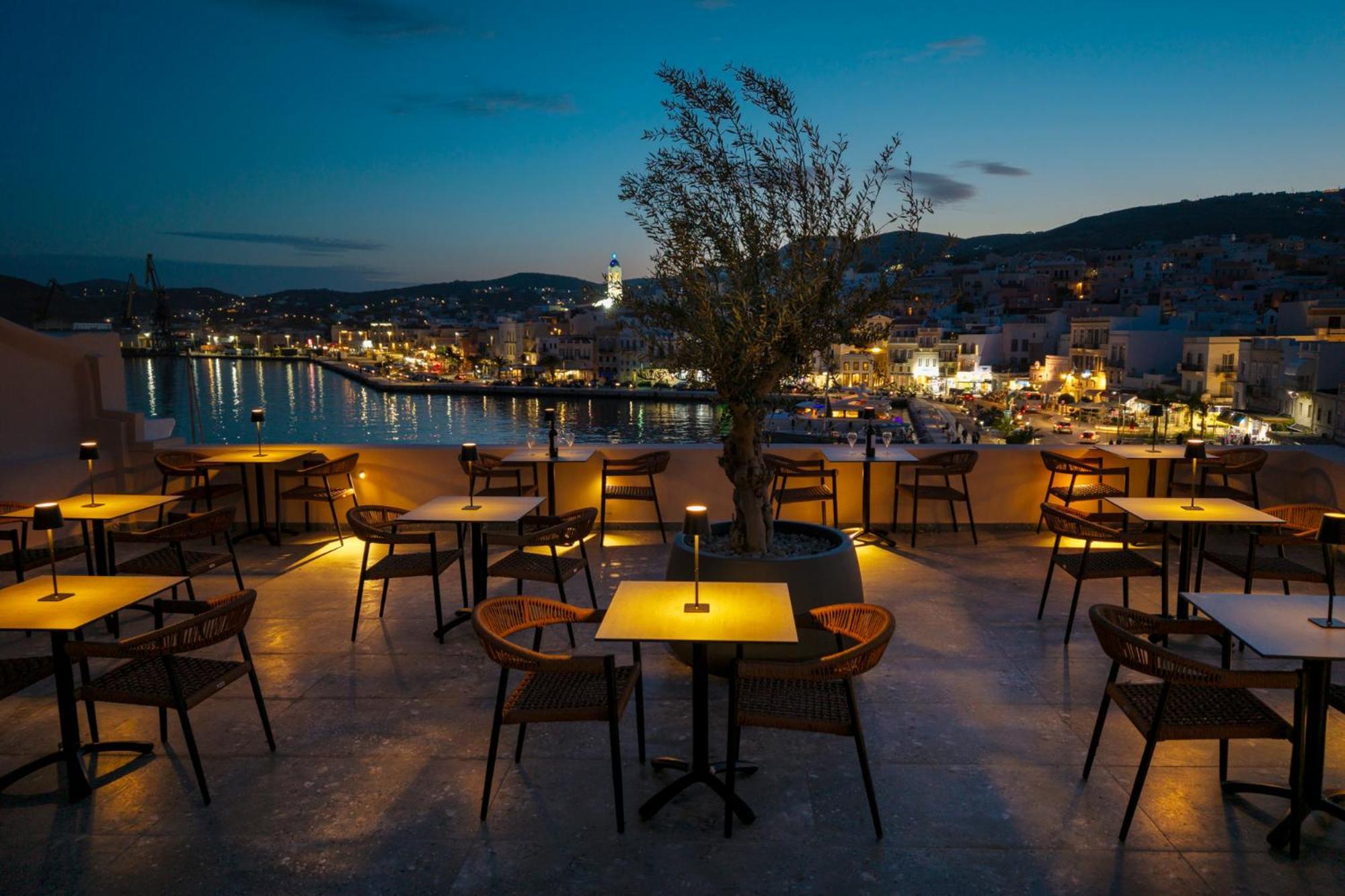 Eclectic Syros Acomodação com café da manhã Hermópolis Exterior foto